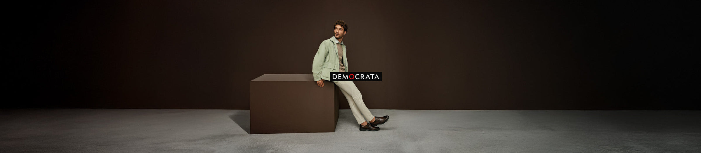 DEMOCRATA – EGO LOVERS